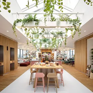 Zoku 4* Viena