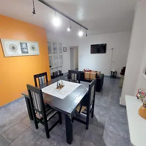 Apartamento Altos De